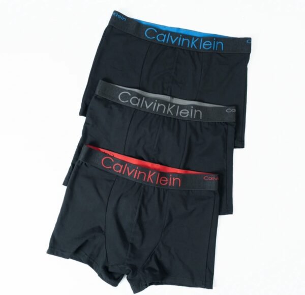 ⁦بوكسرات رجالي Calvin Klein 4K⁩ - الصورة ⁦2⁩