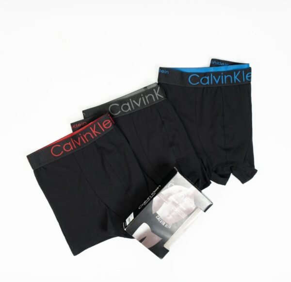 ⁦بوكسرات رجالي Calvin Klein 4K⁩ - الصورة ⁦3⁩